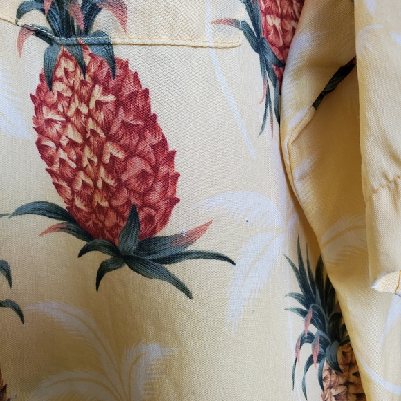 Men's XL "Paradise Found" collared button up shirt - Picture 5 of 5